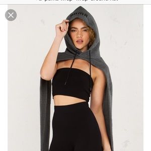 Puma Fenty wrap hat (NEW)